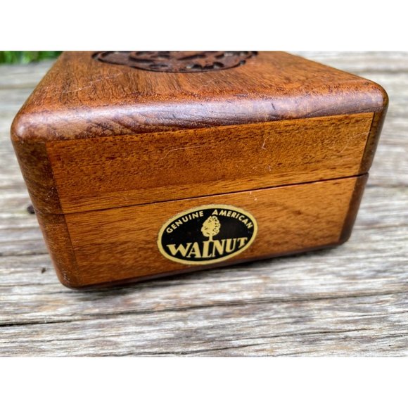Vintage Small Walnut Wood Jewelry Box Carved Bird on Branch - Picture 5 of 11